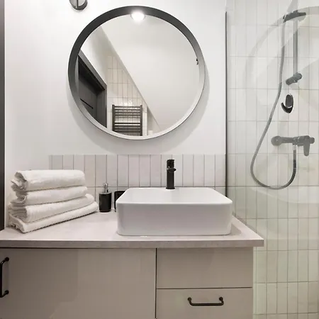 Zacisze Apartment